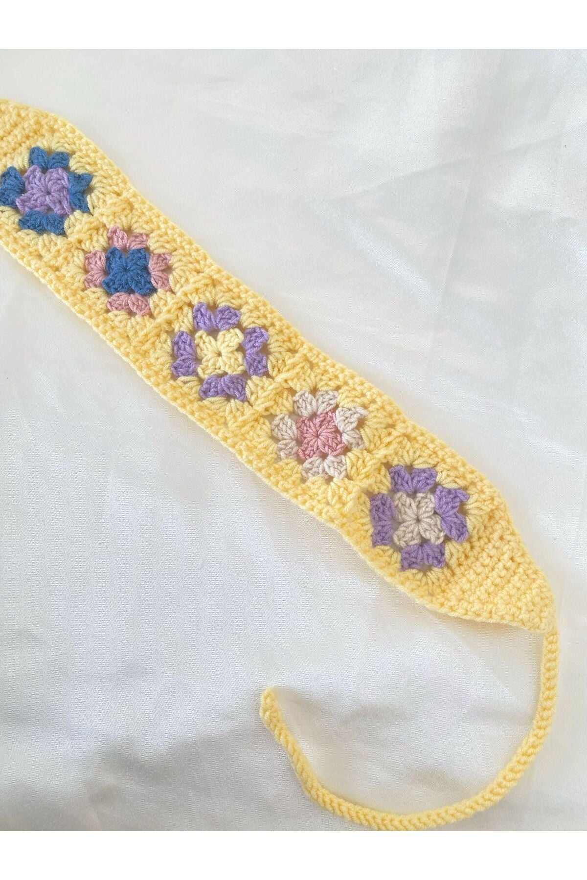Çiçek desenli şerit 299örgü bandana