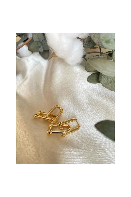 U topçuk gold küpe