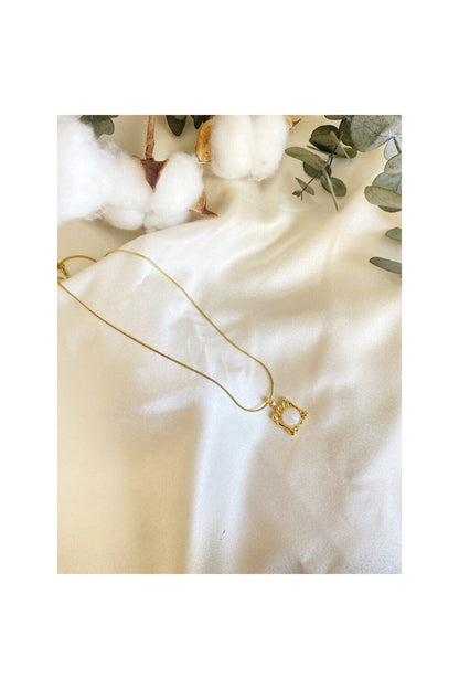 Sedefli gold çelik kolye