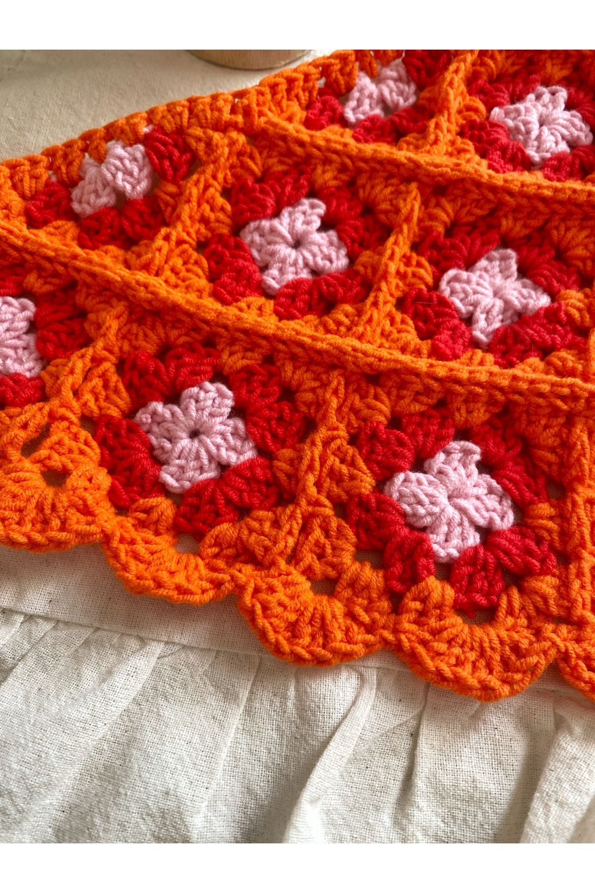 Motif üçgen bandana